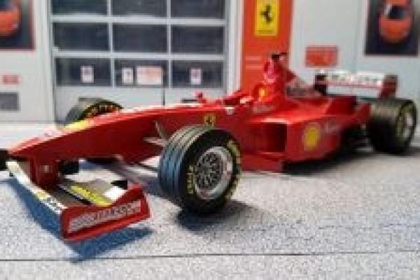 1/20 1998 Ferrari F300 Japan #4 Eddie Irvine